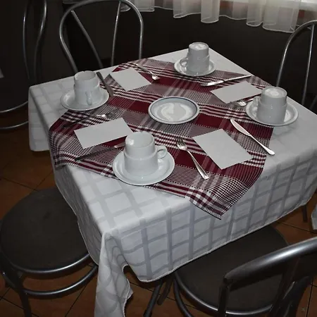 Pavai Отель Хайдусобосло